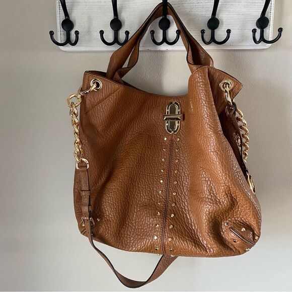 Michael Kors Uptown Astor Bag - Picture 2 of 9